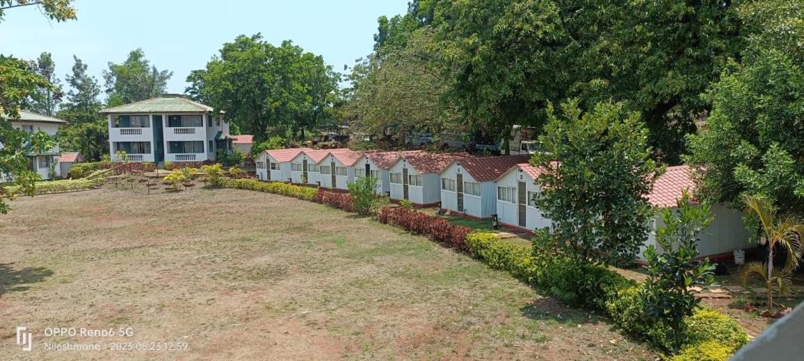 Presidency Highland Resort Koynanagar Dış mekan fotoğraf