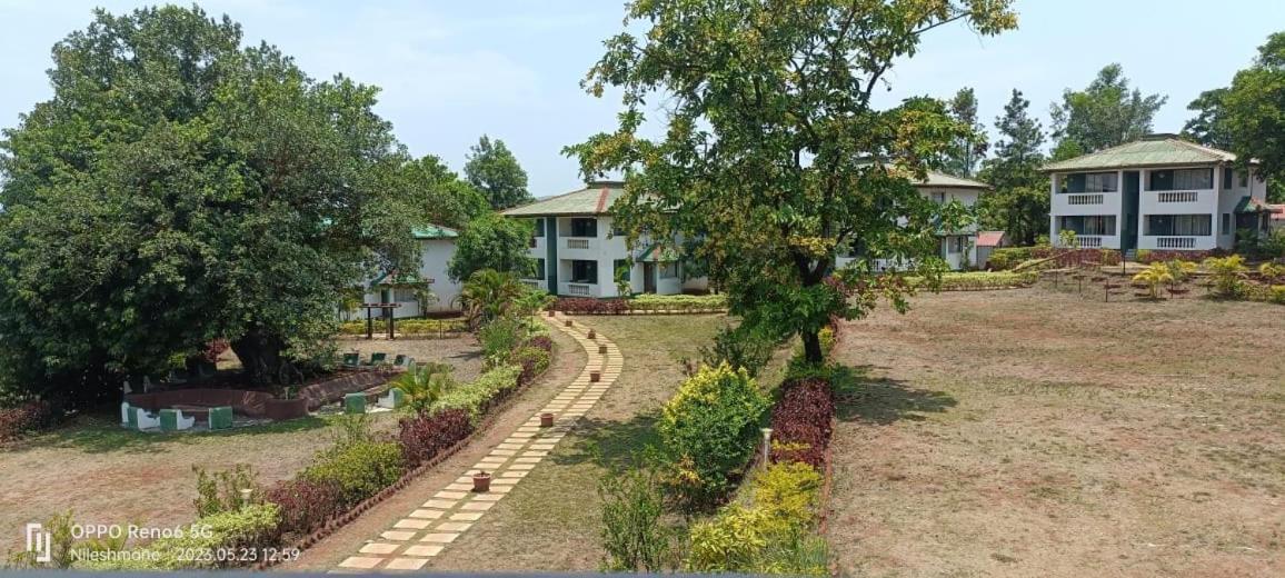 Presidency Highland Resort Koynanagar Dış mekan fotoğraf
