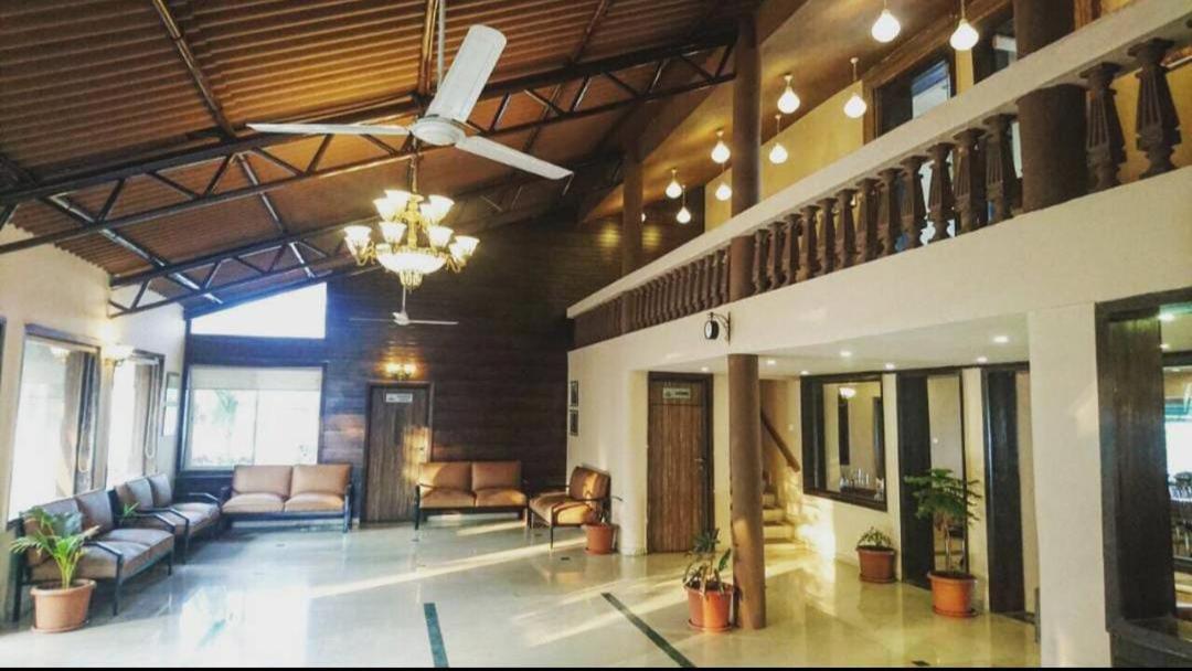 Presidency Highland Resort Koynanagar Dış mekan fotoğraf